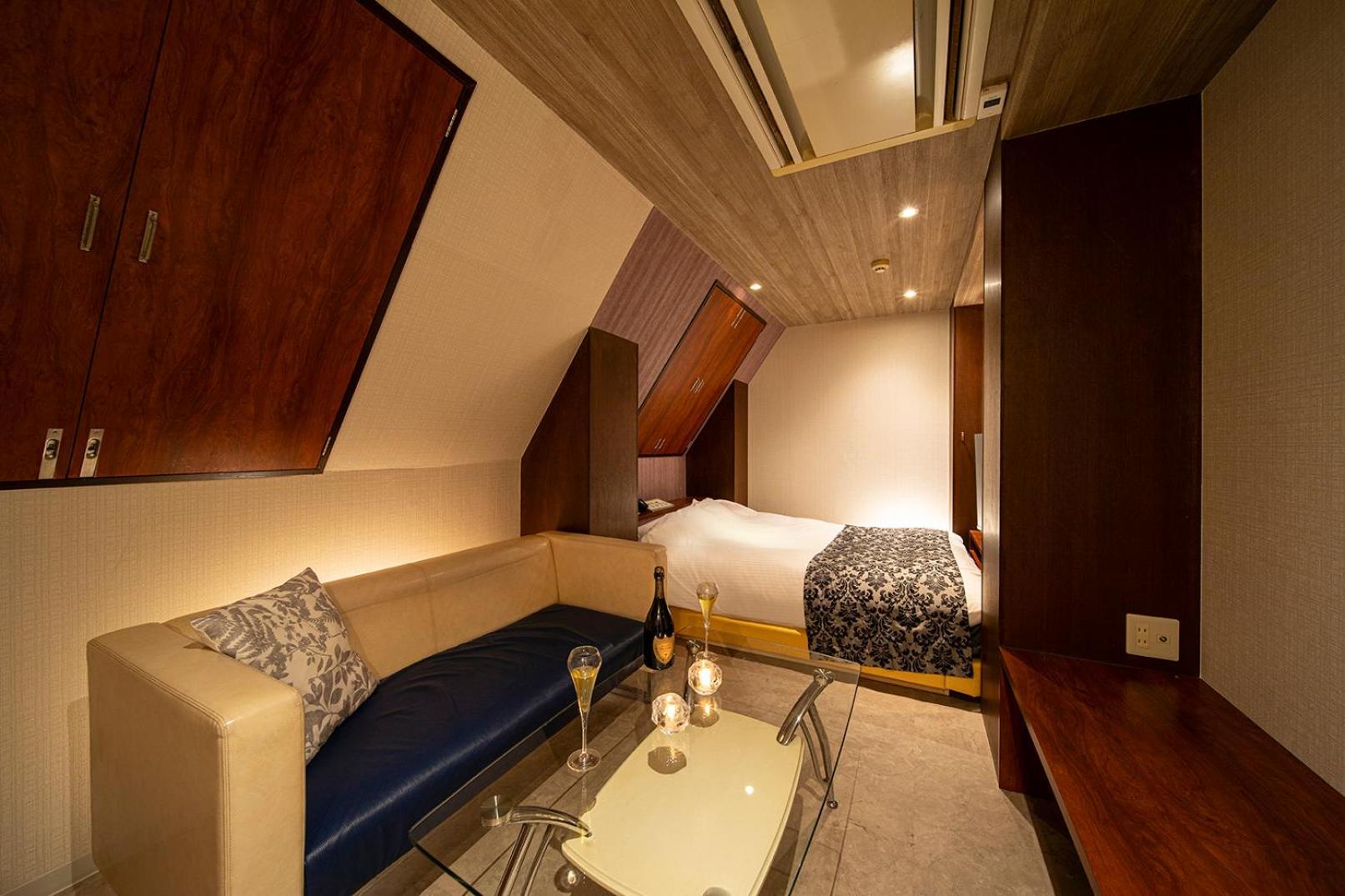 ホテル トランス 男塾ホテルグループ (Adults Only) Kobe Eksteriør billede